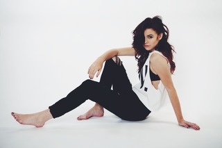 Acacia Brinley feet photo 17
