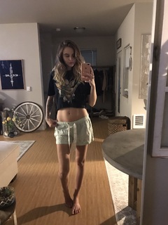 Acacia Brinley feet photo 5