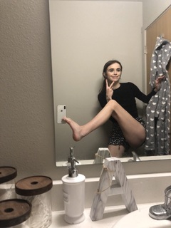 Acacia Brinley feet photo 17