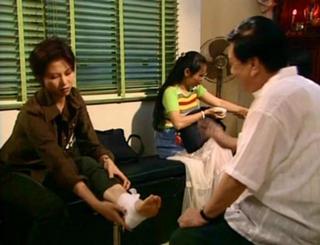 Ada Choi feet photo 19