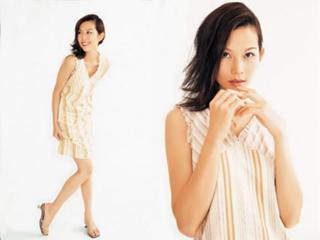 Ada Choi feet photo 6