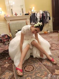 Ada Choi feet photo 8