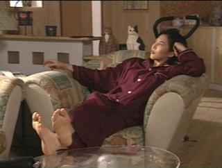 Ada Choi feet photo 18