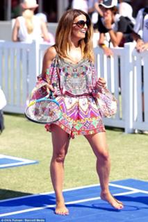 Ada Nicodemou feet photo 11