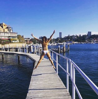 Ada Nicodemou feet photo 1