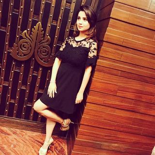 Adaa Khan feet photo 5