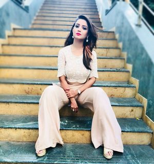 Adaa Khan feet photo 4