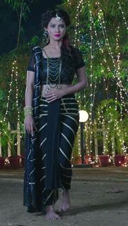 Adaa Khan feet photo 10