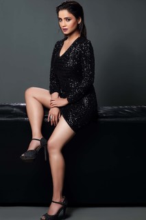 Adaa Khan feet photo 19