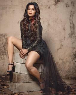 Adaa Khan feet photo 17