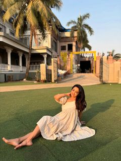 Adaa Khan feet photo 7