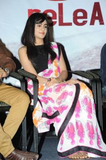 Adah Sharma feet photo thumbnail
