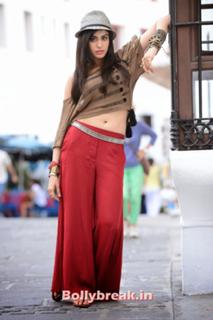 Adah Sharma feet photo thumbnail
