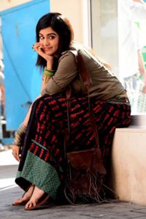 Adah Sharma feet photo thumbnail