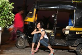 Adah Sharma feet photo thumbnail