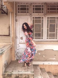 Adah Sharma feet photo 3
