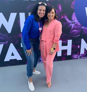 Adamari López feet photo thumbnail