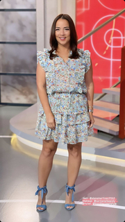 Adamari López feet photo thumbnail