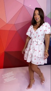 Adamari López feet photo thumbnail