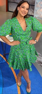 Adamari López feet photo thumbnail