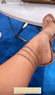 Adamari López feet photo thumbnail