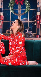 Adamari López feet photo thumbnail