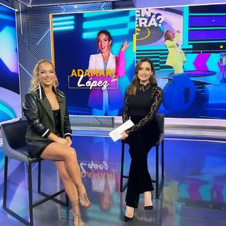 Adamari López feet photo thumbnail