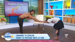 Adamari López feet photo thumbnail