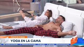 Adamari López feet photo thumbnail