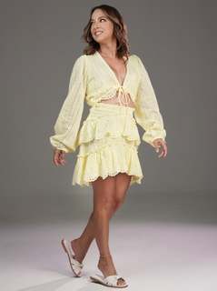 Adamari López feet photo thumbnail