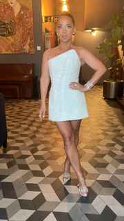 Adamari López feet photo thumbnail