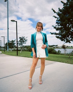 Adamari López feet photo thumbnail