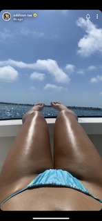 Addison Rae feet photo thumbnail