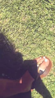 Addison Rae feet photo thumbnail