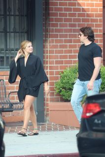 Addison Rae feet photo thumbnail