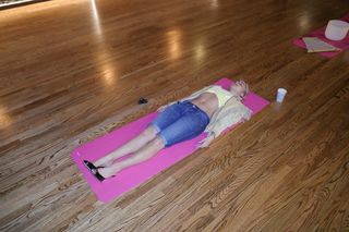 Addison Rae feet photo thumbnail