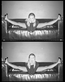 Addison Rae feet photo thumbnail