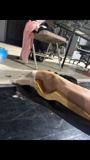 Addison Rae feet photo 6