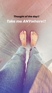 Additi Gupta feet photo 20