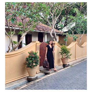 Additi Gupta feet photo 4