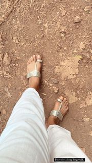 Additi Gupta feet photo 17