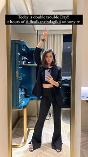 Additi Gupta feet photo 1