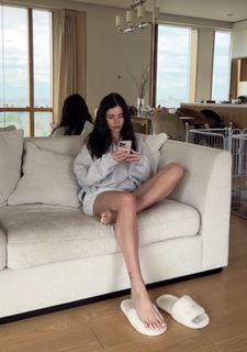 Adel Veigel feet photo 13