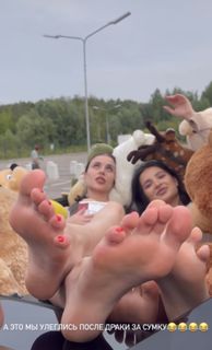 Adel Veigel feet photo 10
