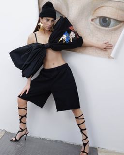 Adel Veigel feet photo 8