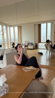 Adel Veigel feet photo 14