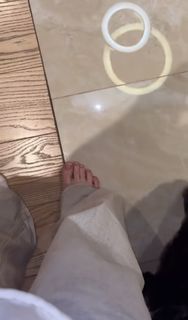Adel Veigel feet photo 5