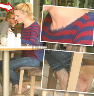Adela Banásová feet photo 3