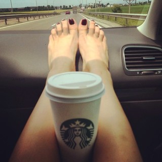 Adela Popescu feet photo 4