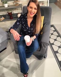 Adela Popescu feet photo 4
